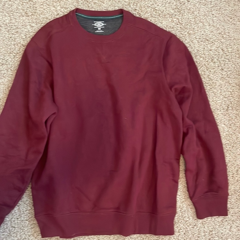 GH Bass crewneck